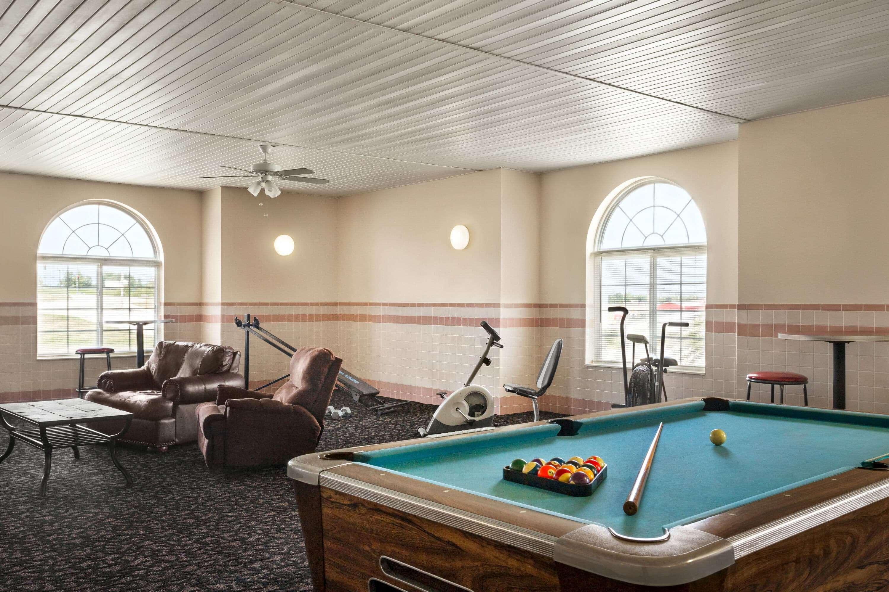 Travelodge By Wyndham Fort Scott Esterno foto
