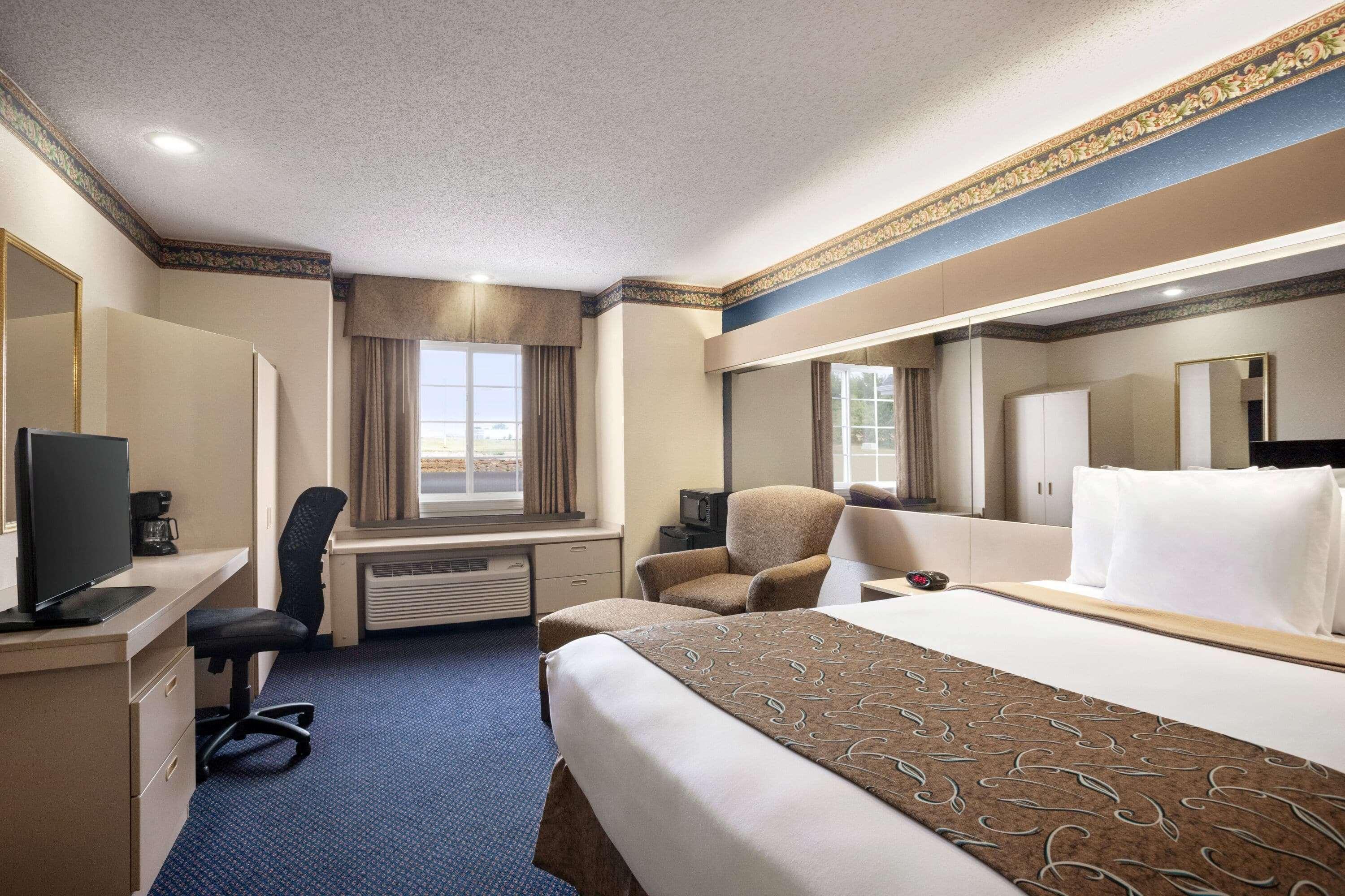 Travelodge By Wyndham Fort Scott Esterno foto