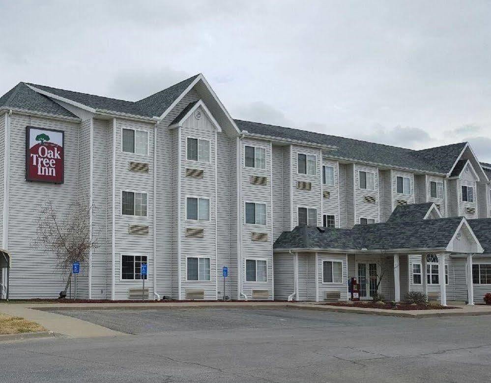 Travelodge By Wyndham Fort Scott Esterno foto